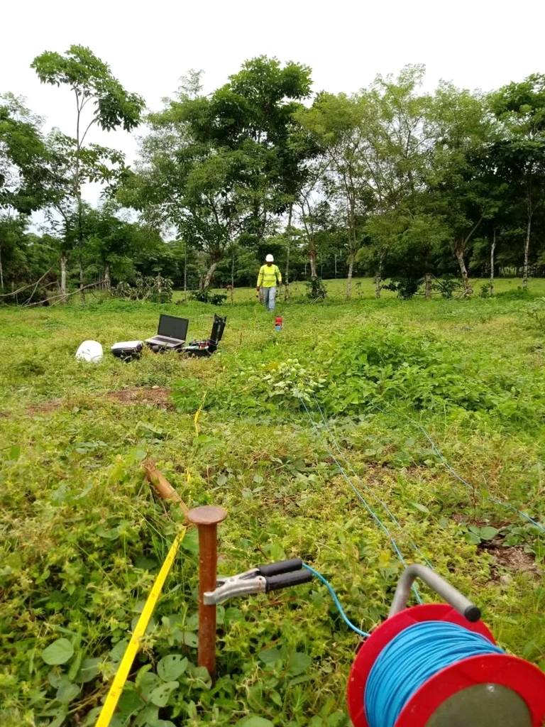 Diseño de Vibrocompactación en Chiguayante: Densificación de Suelos Granulares